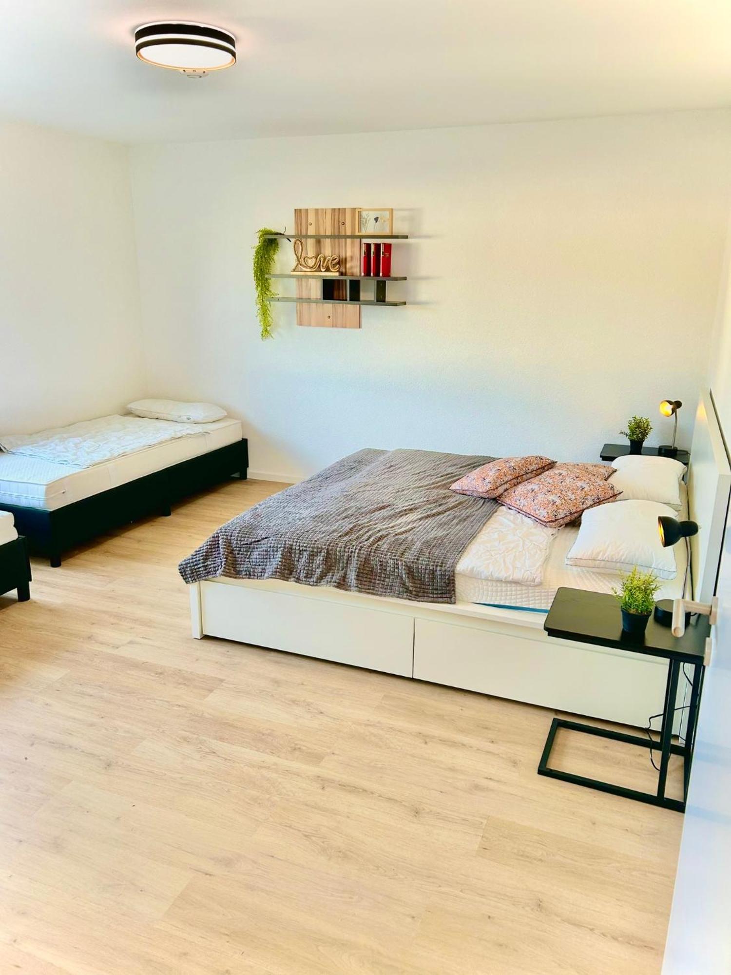 Diamond Apartments: Residenz Dreilaendereck Nahe Flughafen Herten  Екстериор снимка